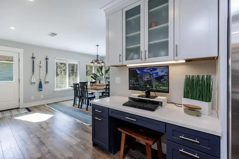 Steps To 3 Bed 2 Bath With Private Pool בית נופש