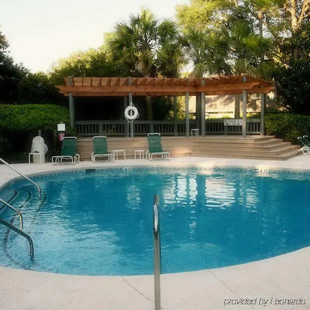 Apartment Palmetto Dunes By *