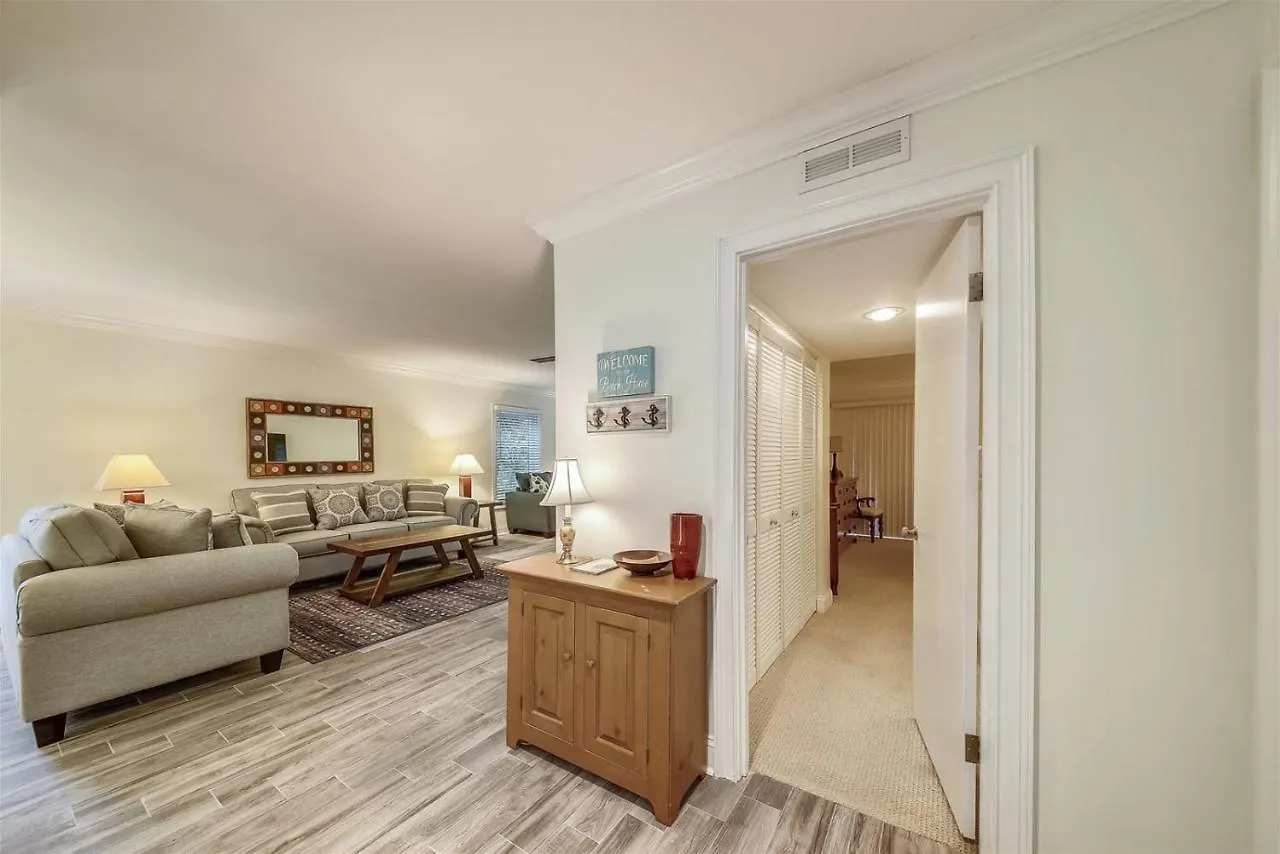 Ocean Cove 835 Holiday home