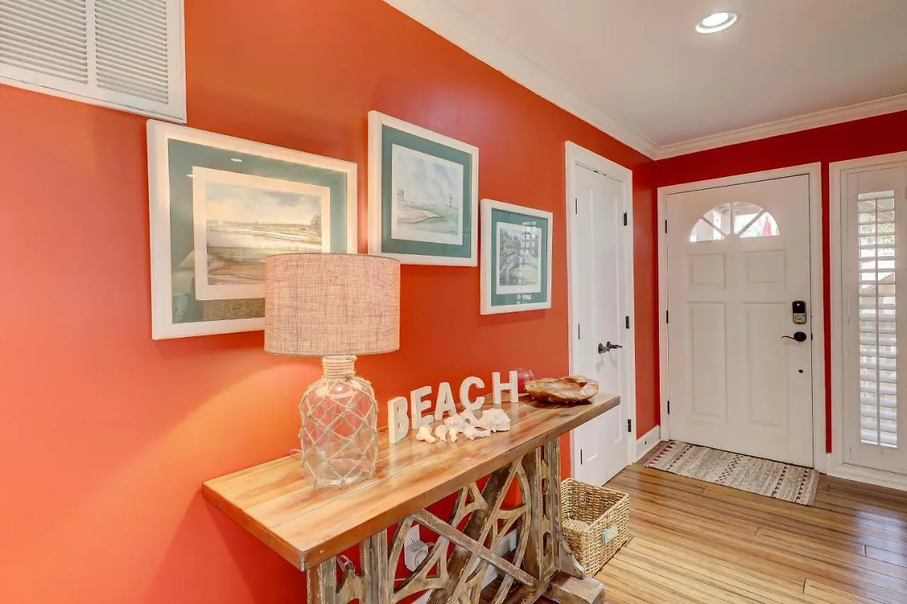Beachwalk 129 *