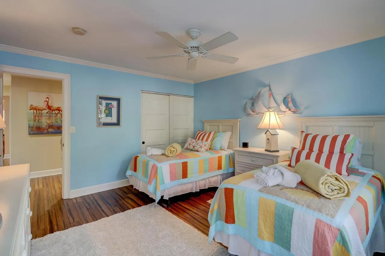 Beachwalk 129 Villa