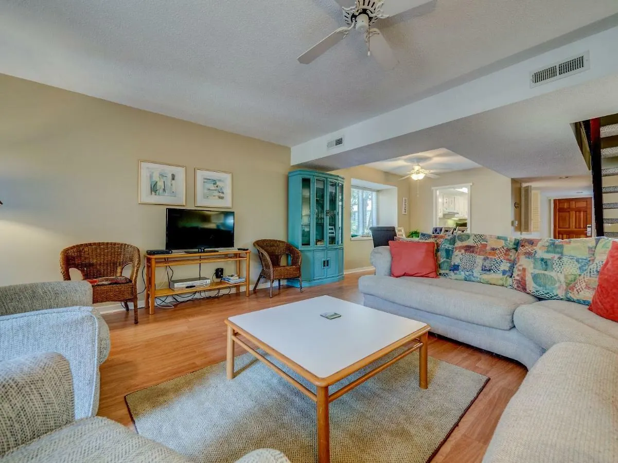 度假居 Sailmaster 37, 2 Bedrooms, Sleeps 6, Pool, Patio *
