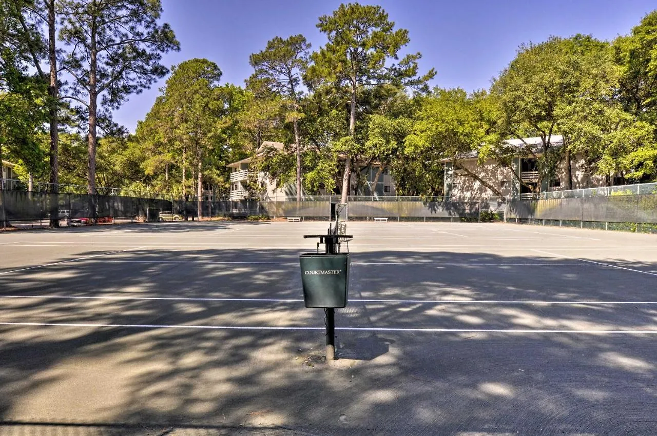 Resort-style Hilton Head - Walk To Beach! Hilton Head Island
