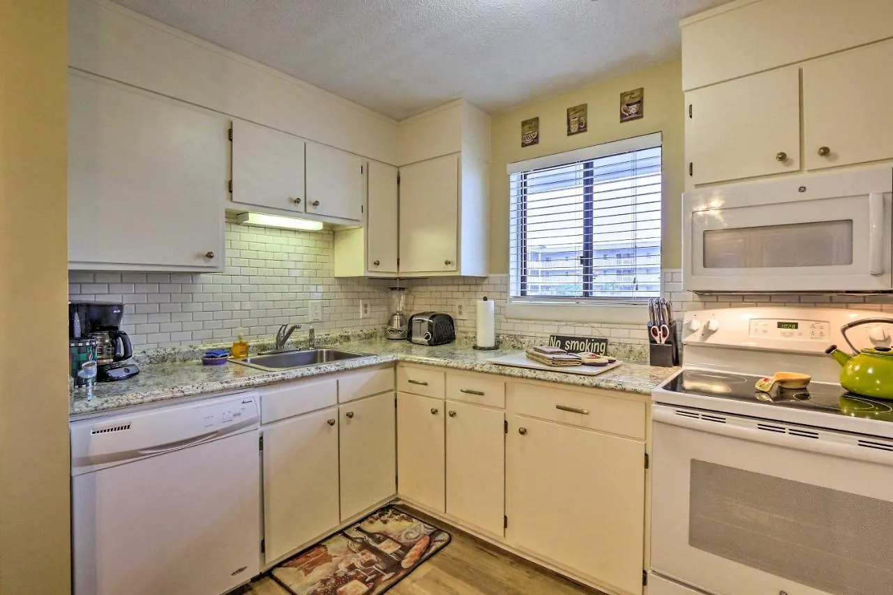 Hilton Head With Amenities Walk To Beach! Apartamento Hilton Head Island
