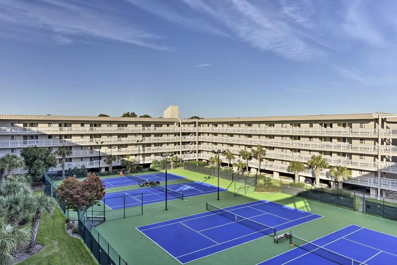 Beachfront Family In Hilton Head, Near Golf! Apartment Hilton Head Island