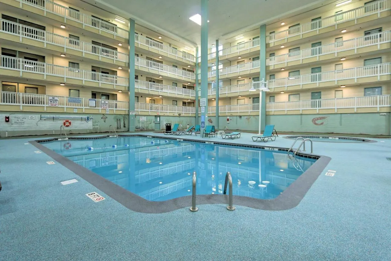 Beachfront Family In Hilton Head, Near Golf! Apartment