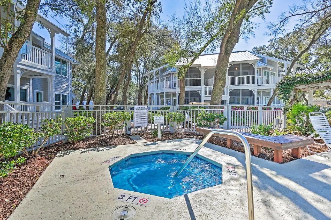 Quaint Hilton Head With Pool And Hot Tub Access! Villa *