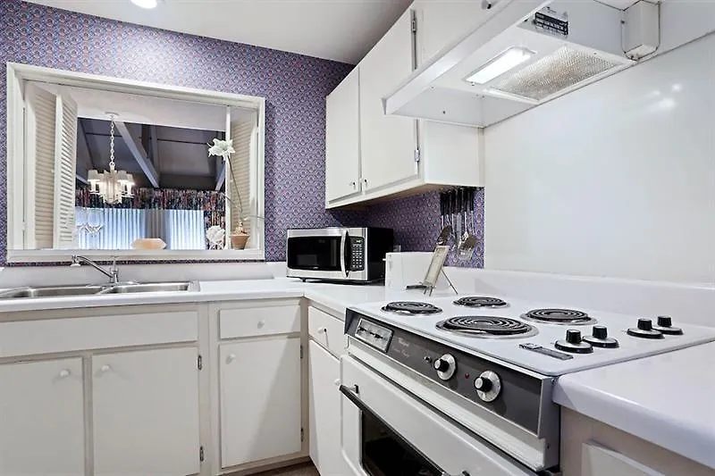 Queens Grant - Two Bedroom - 529 *