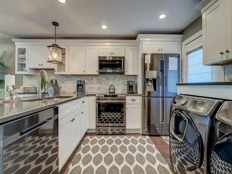 Apartment Queens Grant - Two Bedroom - 529