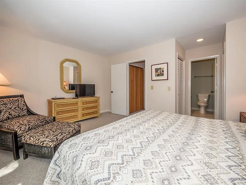 Tennismaster - Three Bedroom - 1102