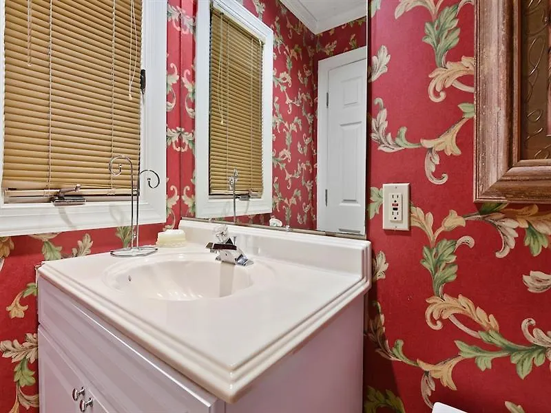 Apartment Tennismaster - Three Bedroom - 1102 *