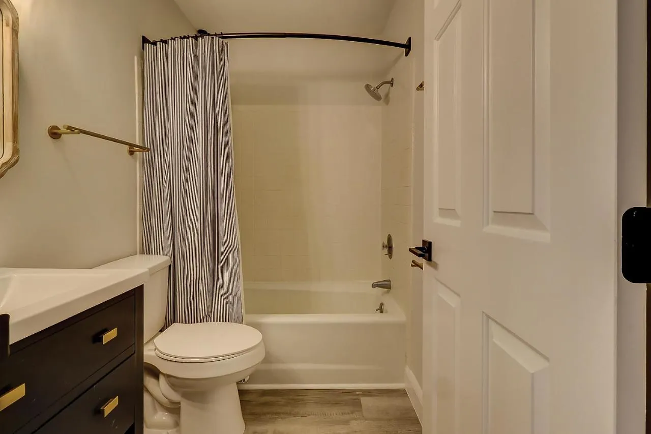 16 Dewberry Four Br Sea Pines Holiday home *