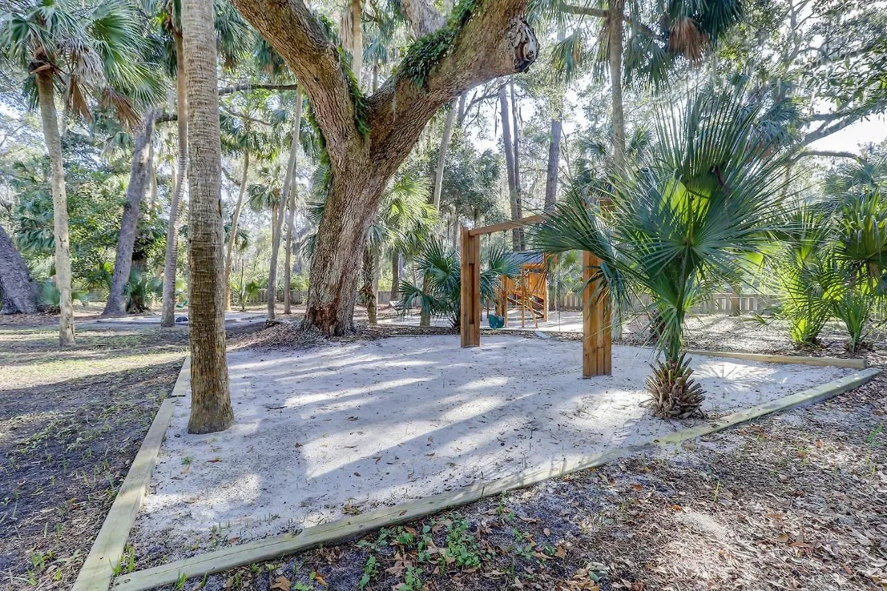 16 Dewberry Four Br Sea Pines Holiday home *