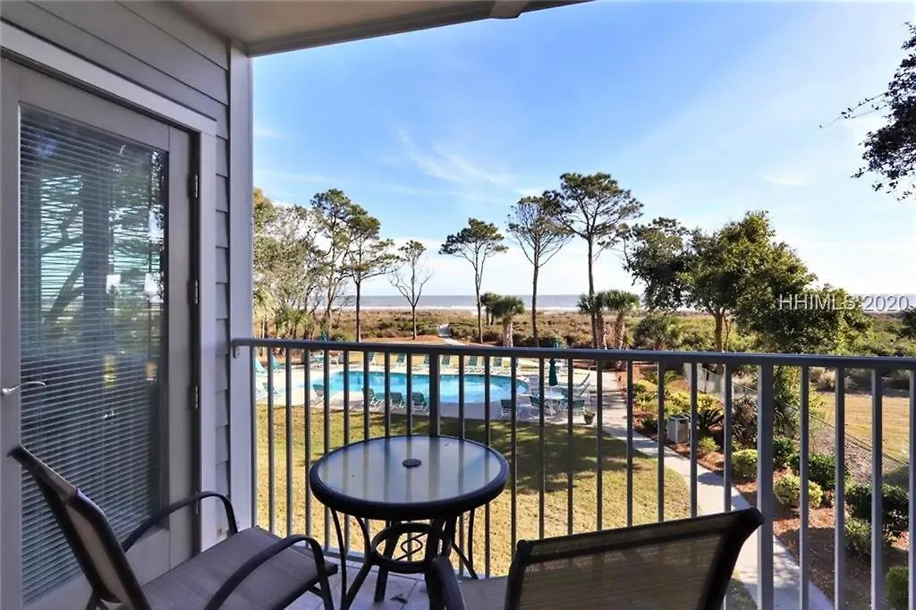Oceanfront Retreat: Beachside Luxury At Coligny Hilton Head Island