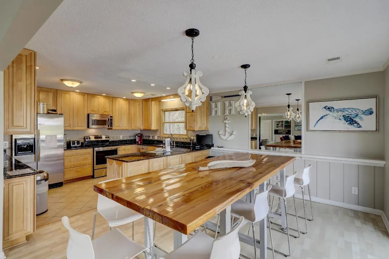12 Bald Eagle West 5 Bedroom Sea Pines Pool Holiday home