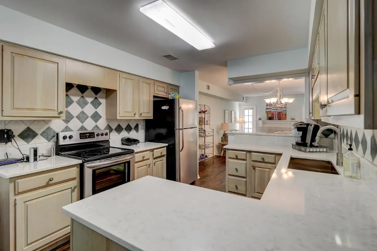 110 Evian 2 Bedroom Shipyard * Hilton Head Island