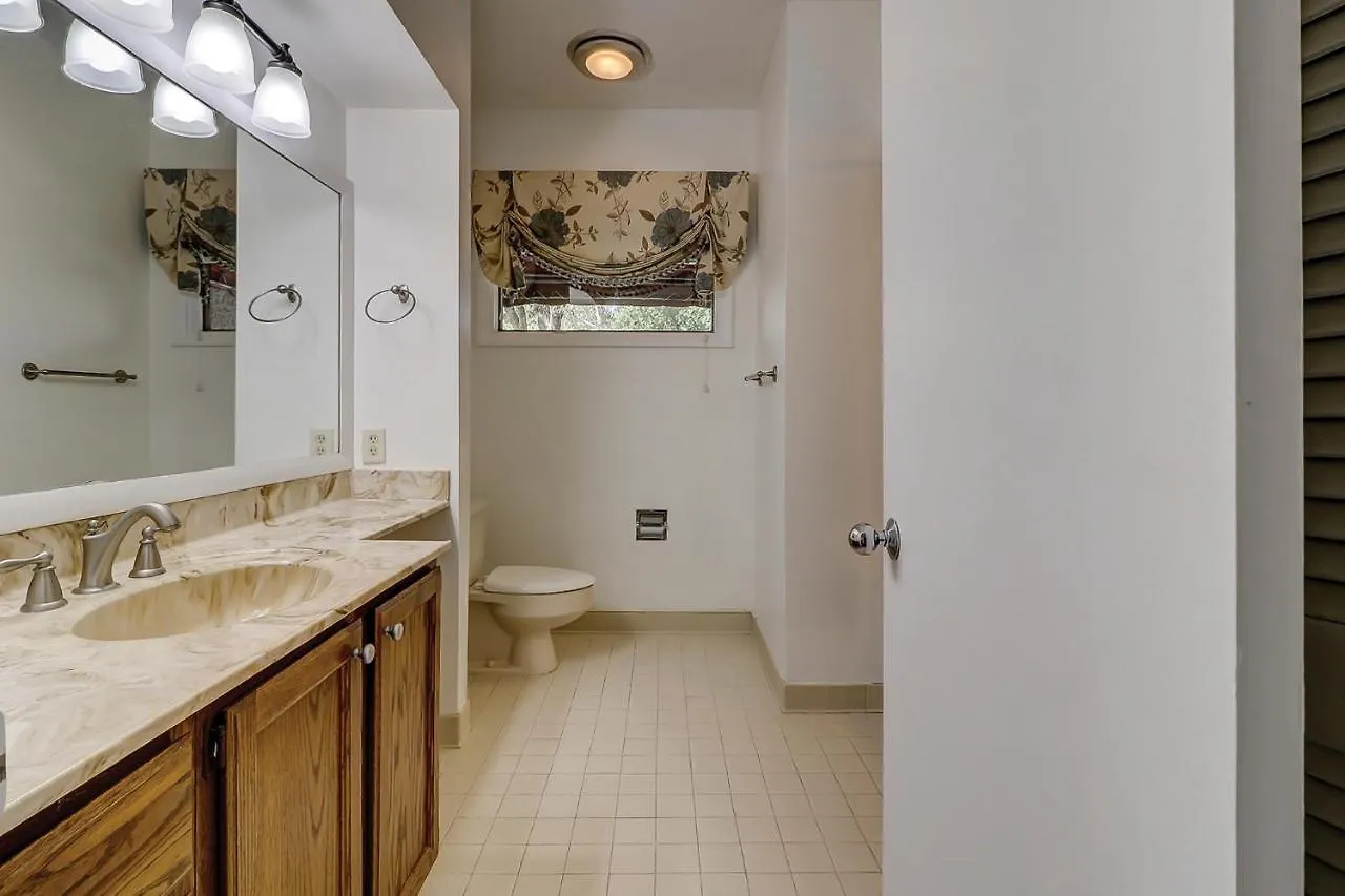 7417 Anchorage 2 Bedroom Shelter Cove Holiday home
