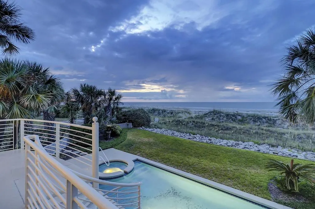 111 Dune Ln 6 Bedroom Oceanfront Forest Holiday home Hilton Head Island