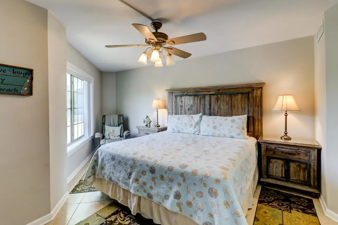 512 Oceanwalk 2 Bedroom Forest Holiday home Hilton Head Island