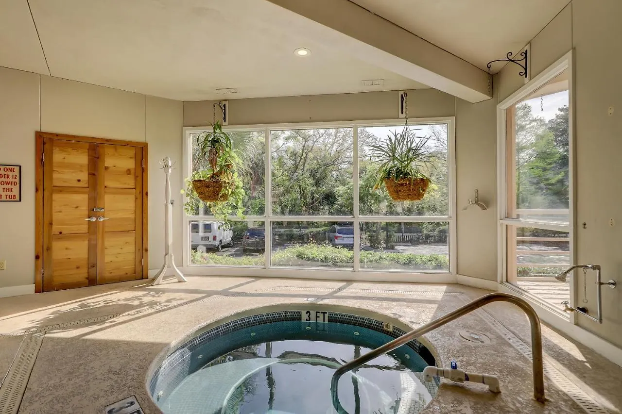 Wonderful Luxury Updated Villamare With Pool Bikes & Gear Included Holiday home