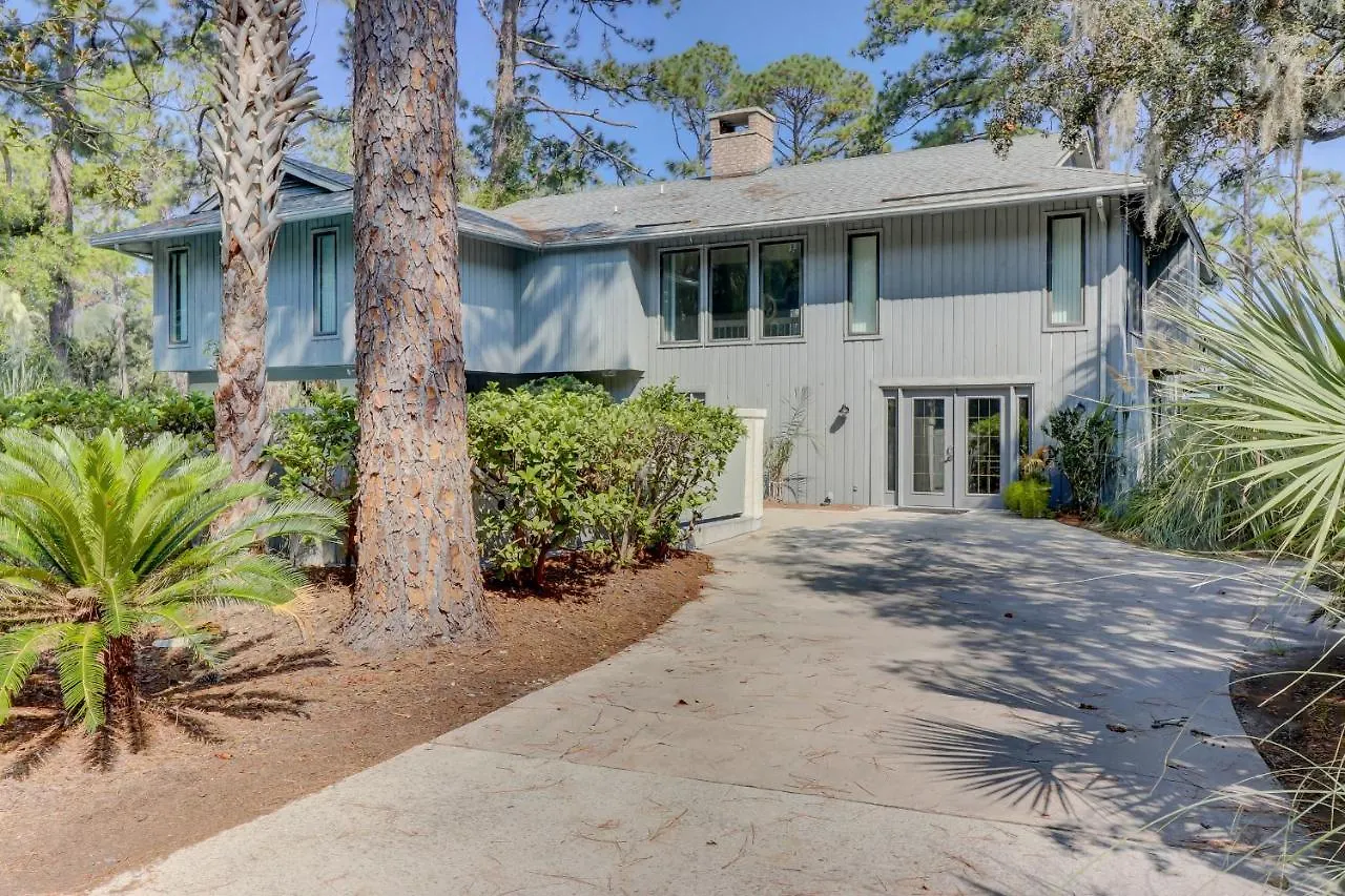 12 Bald Eagle West 5 Bedroom Sea Pines Pool Holiday home *