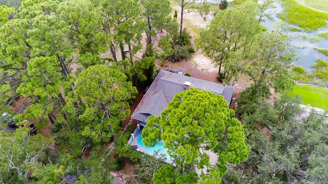 12 Bald Eagle West 5 Bedroom Sea Pines Pool Holiday home *