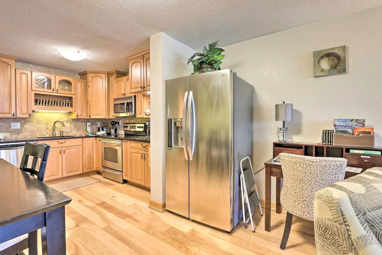 Hilton Head With Sunroom And Access! Appartement