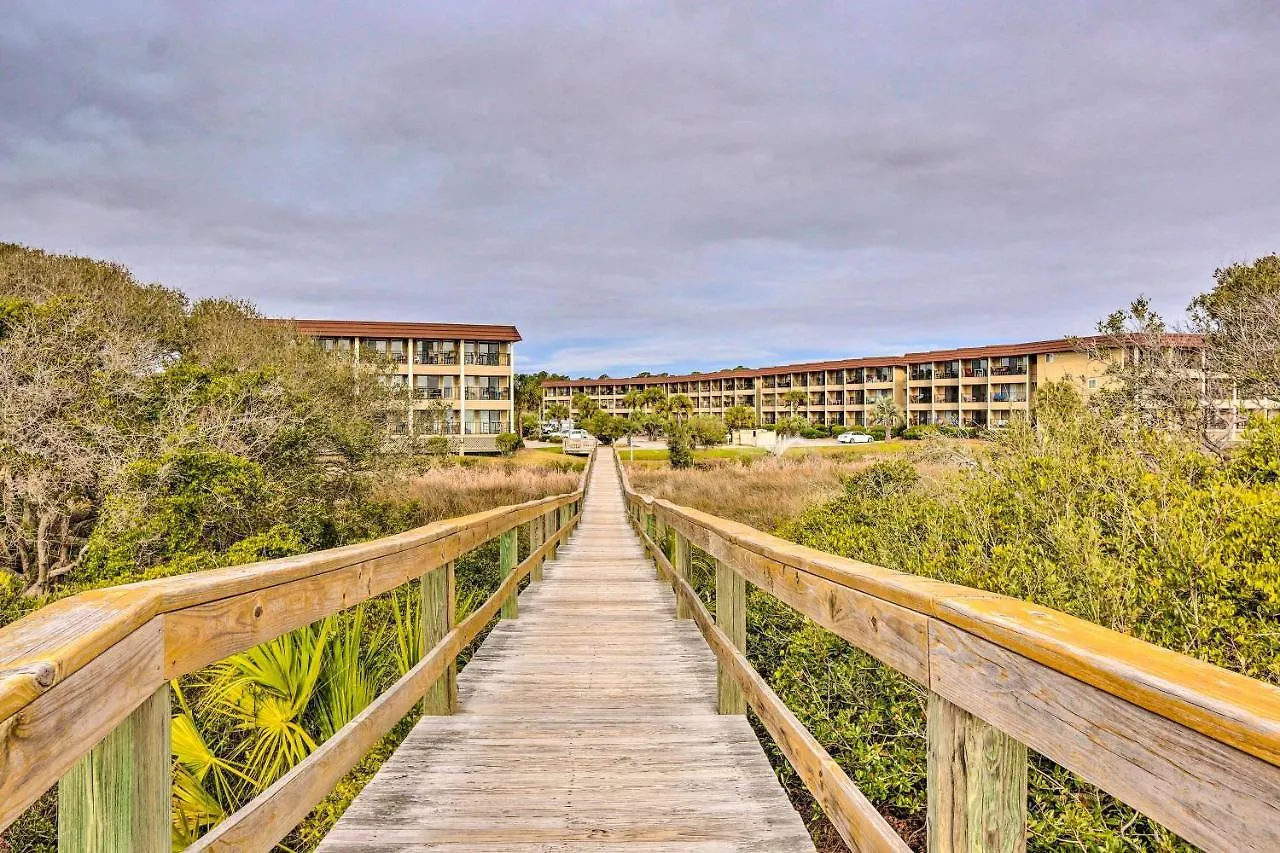 Hilton Head Ocean-view Steps To Beach! Apartment