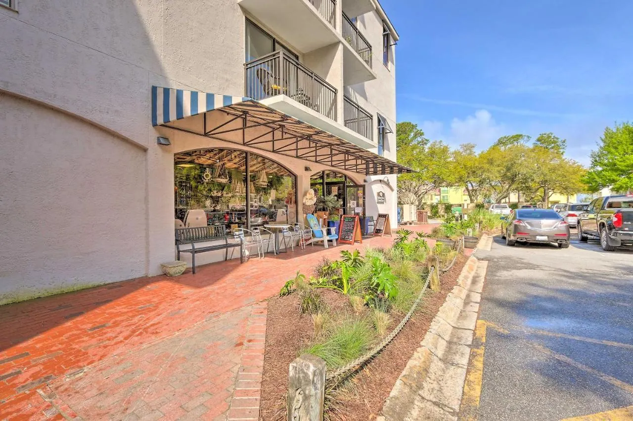 Harbour Town Pool Access! *