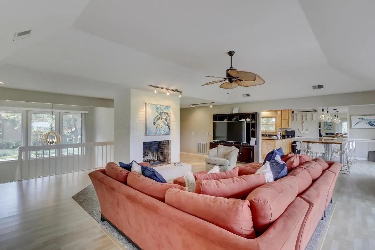 12 Bald Eagle West 5 Bedroom Sea Pines Pool *