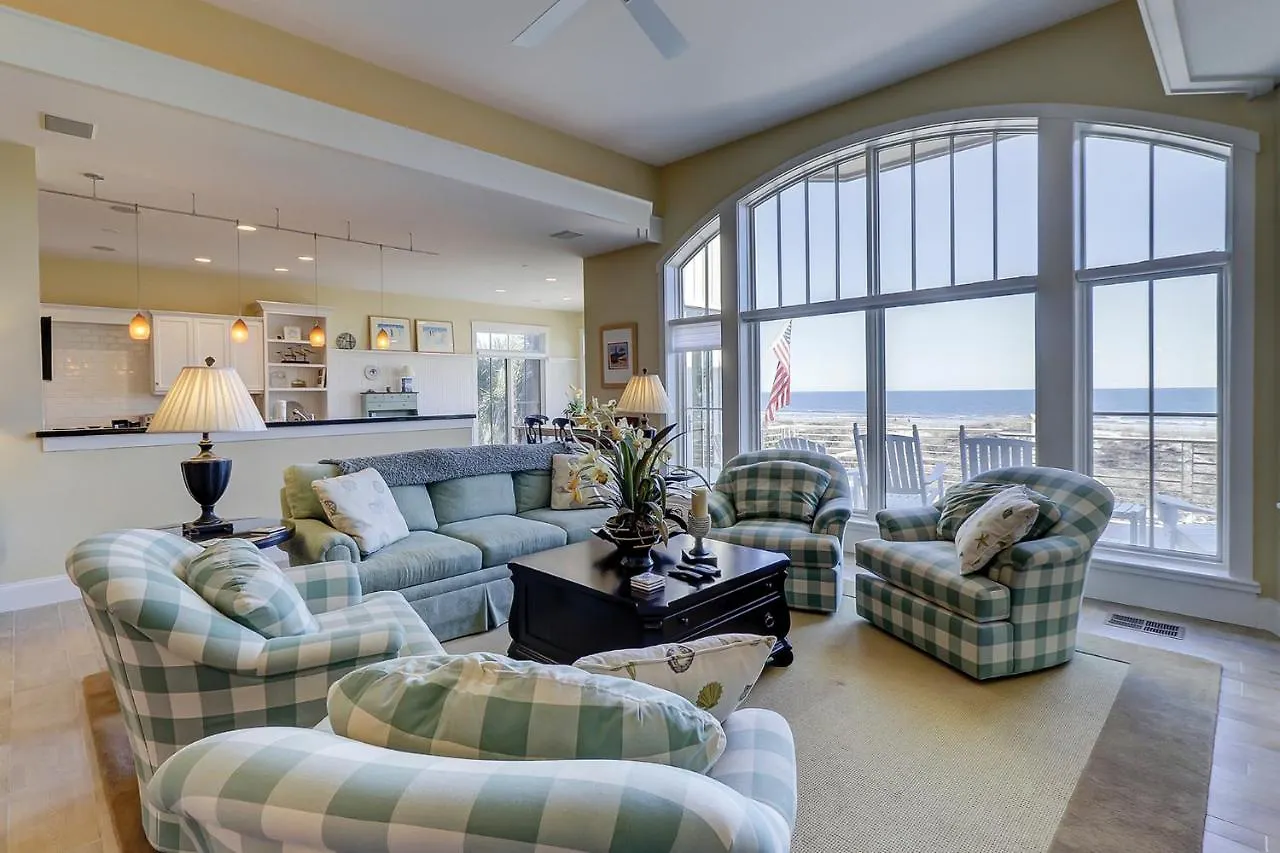 111 Dune Ln 6 Bedroom Oceanfront Forest Holiday home Hilton Head Island