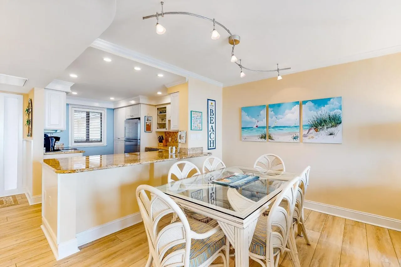 Island Club 5 Apartment *