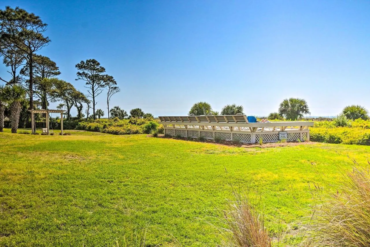 Coastal With Pool And Direct Access! *