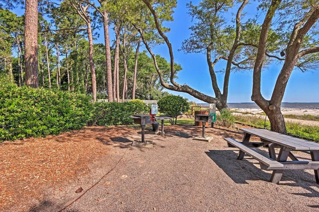 Apartment Family-friendly With Pools And Tennis Courts!