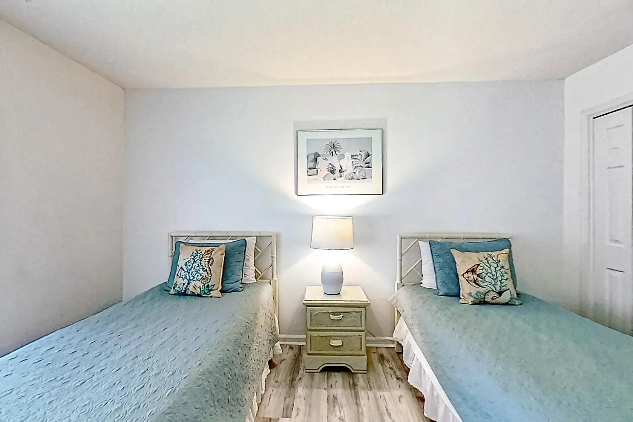 Holiday home Beachwalk Ii