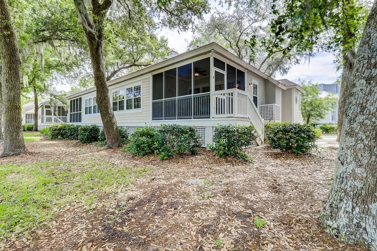 Apartment Links 13b