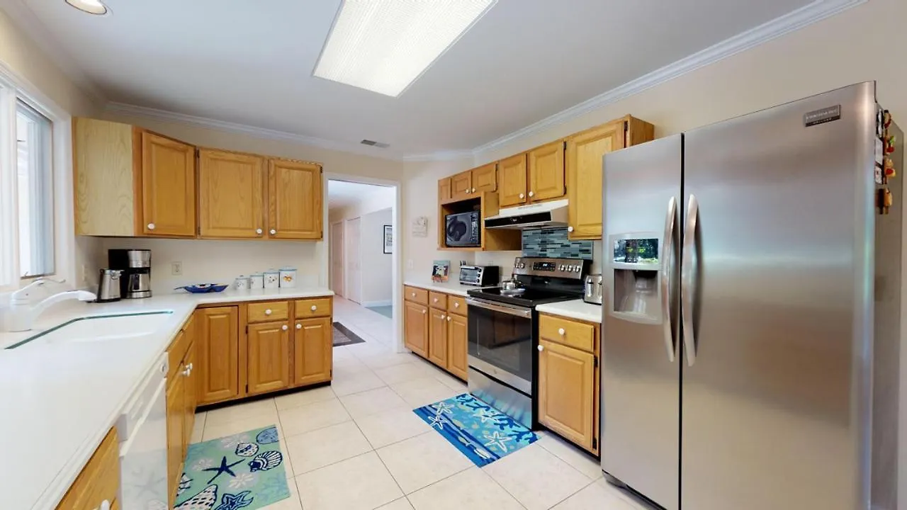Holiday home 32 Heath Dr *