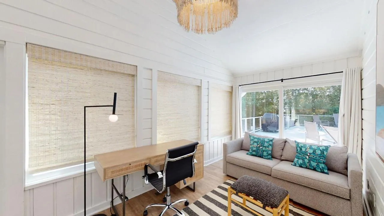 2 East Wind Holiday home *