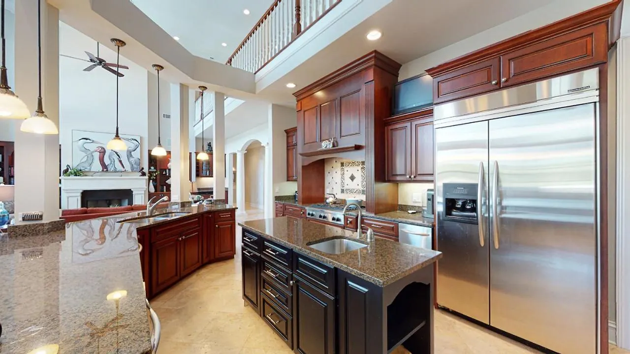 Holiday home 9 Promontory Ct