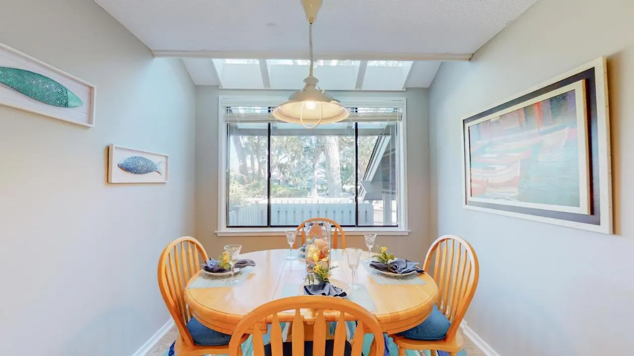 903 Inverness Village Villa