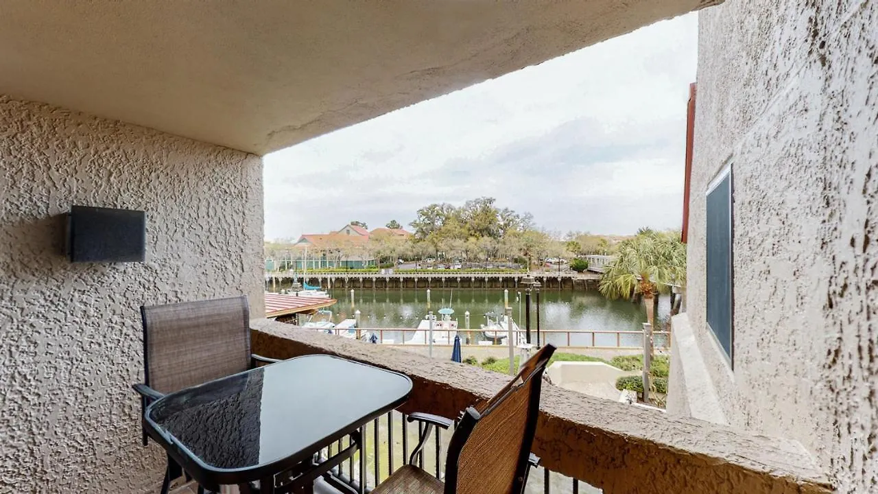 7111 Harbourside Villa