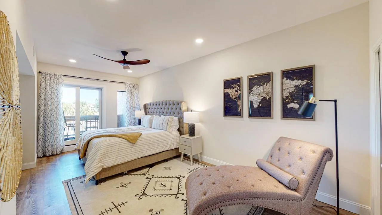 Villa 7111 Harbourside