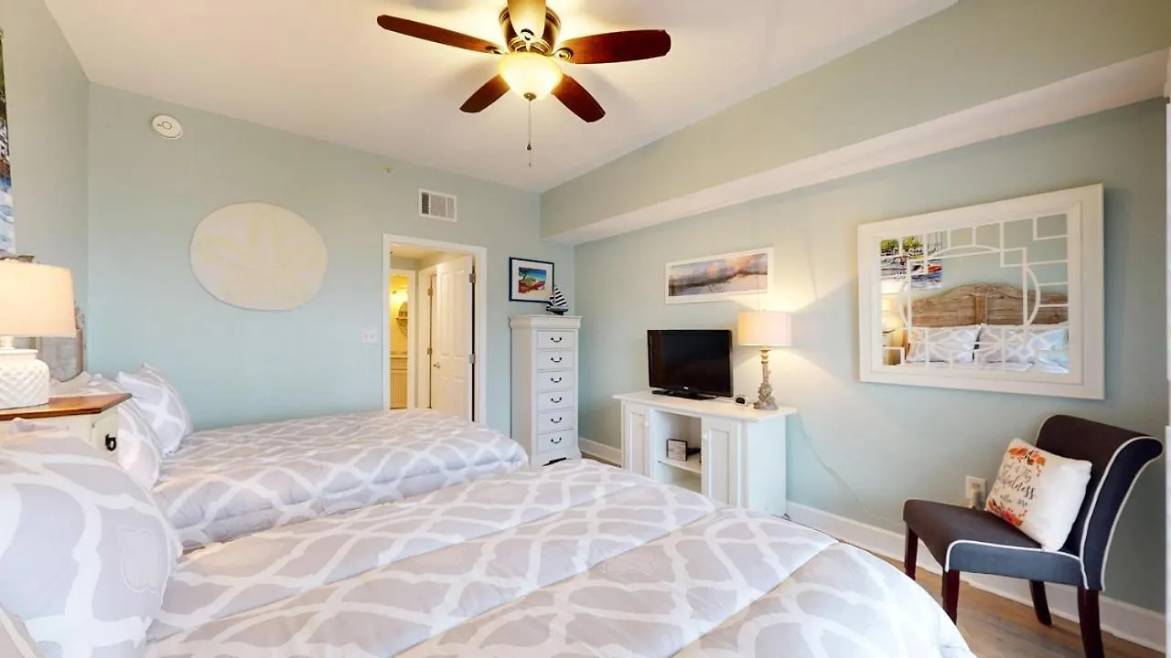 5402 Hampton Place South Villa