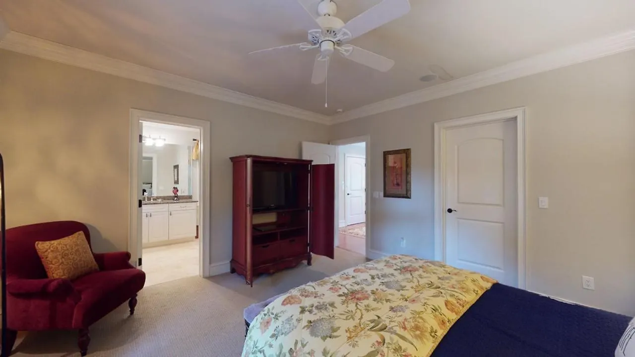 9 Promontory Ct Holiday home