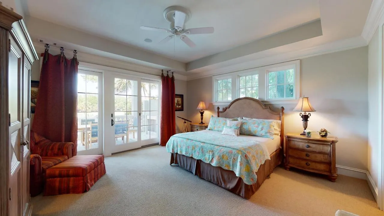 9 Promontory Ct *