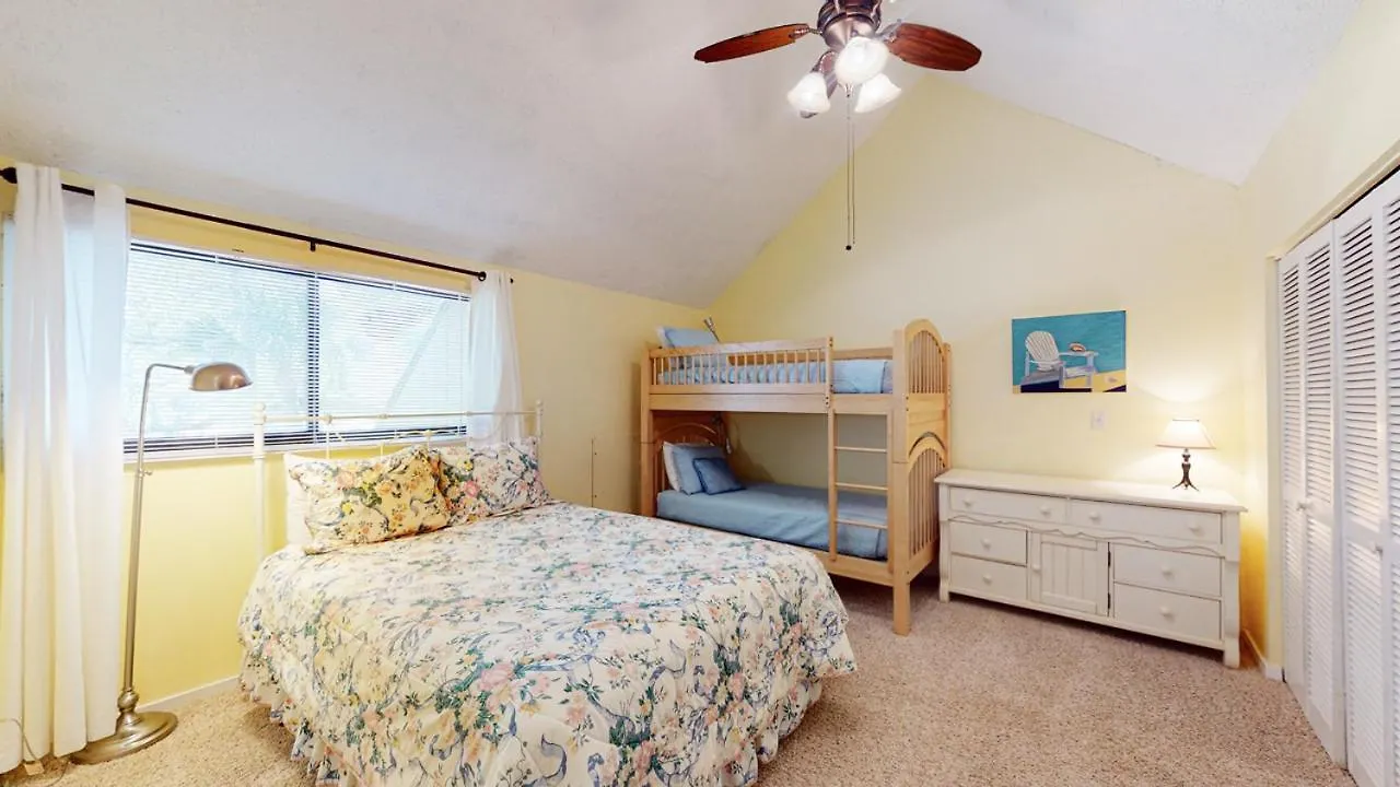 Villa 704 Queens Grant *