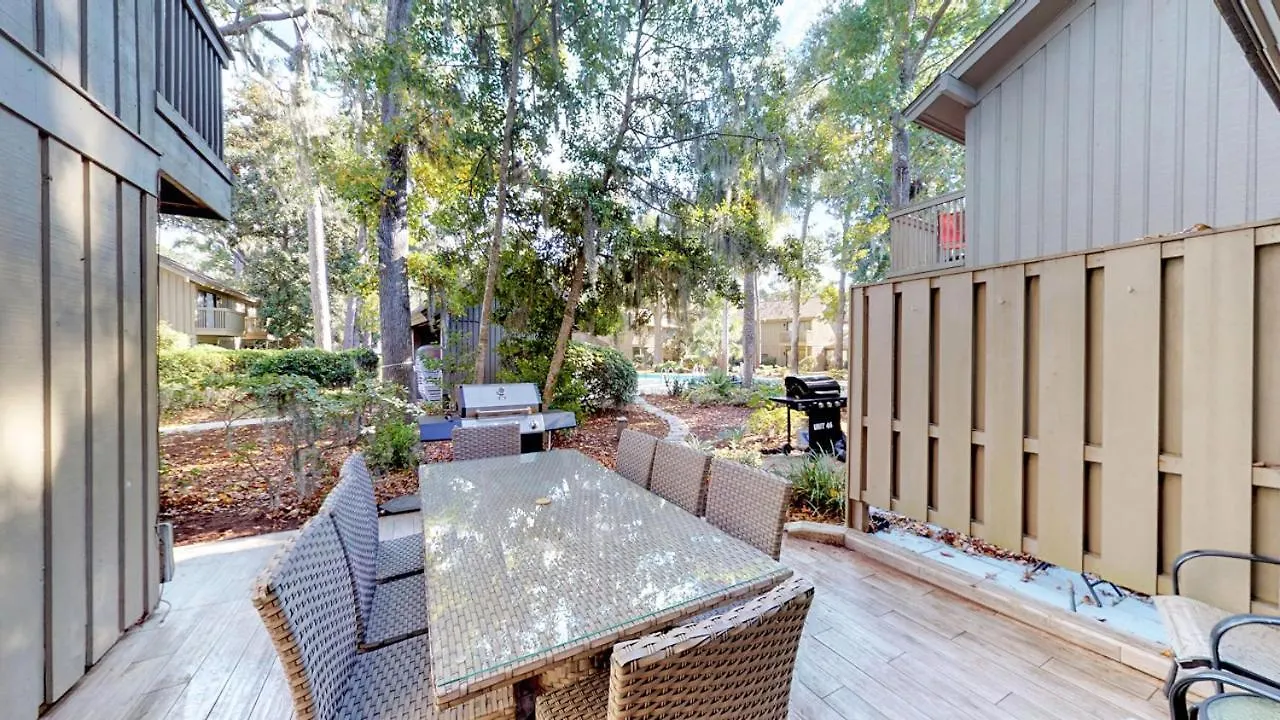 47 Water Oak * Hilton Head Island