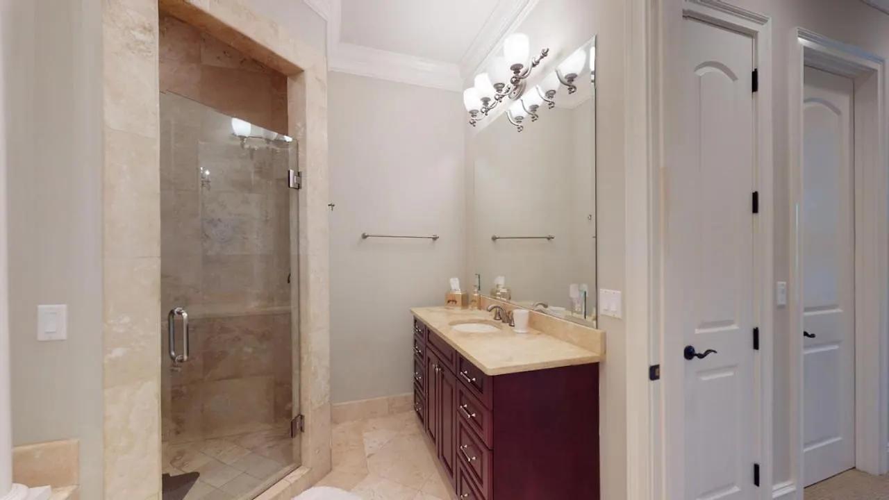 9 Promontory Ct Holiday home