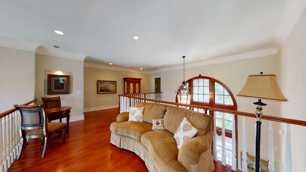 9 Promontory Ct Holiday home