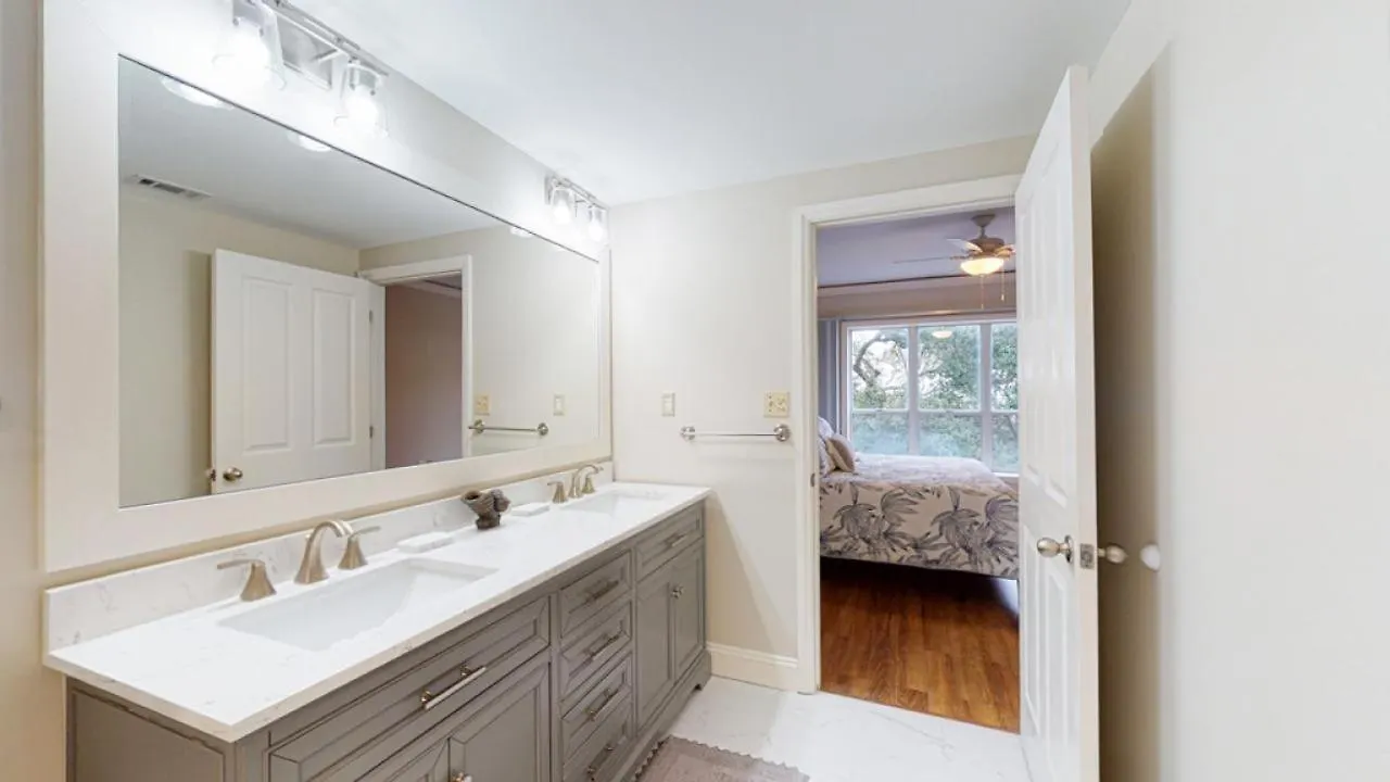 Villa 306 Windsor Place *
